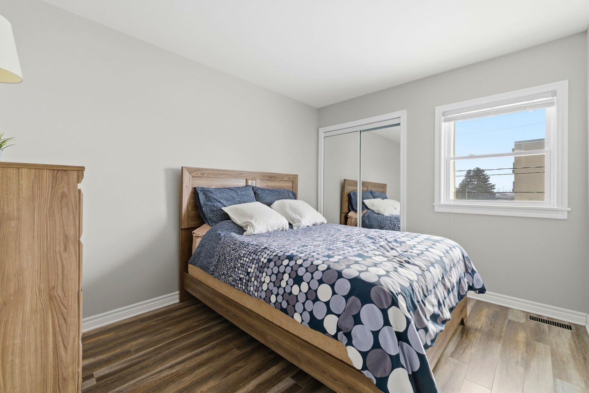 









442


Rue John-Egan

,
Gatineau (Aylmer),




QC
J9H3V7

