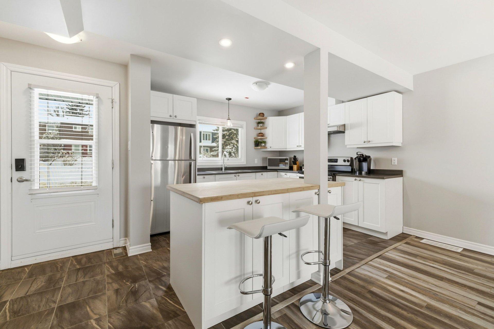 









442


Rue John-Egan

,
Gatineau (Aylmer),




QC
J9H3V7

