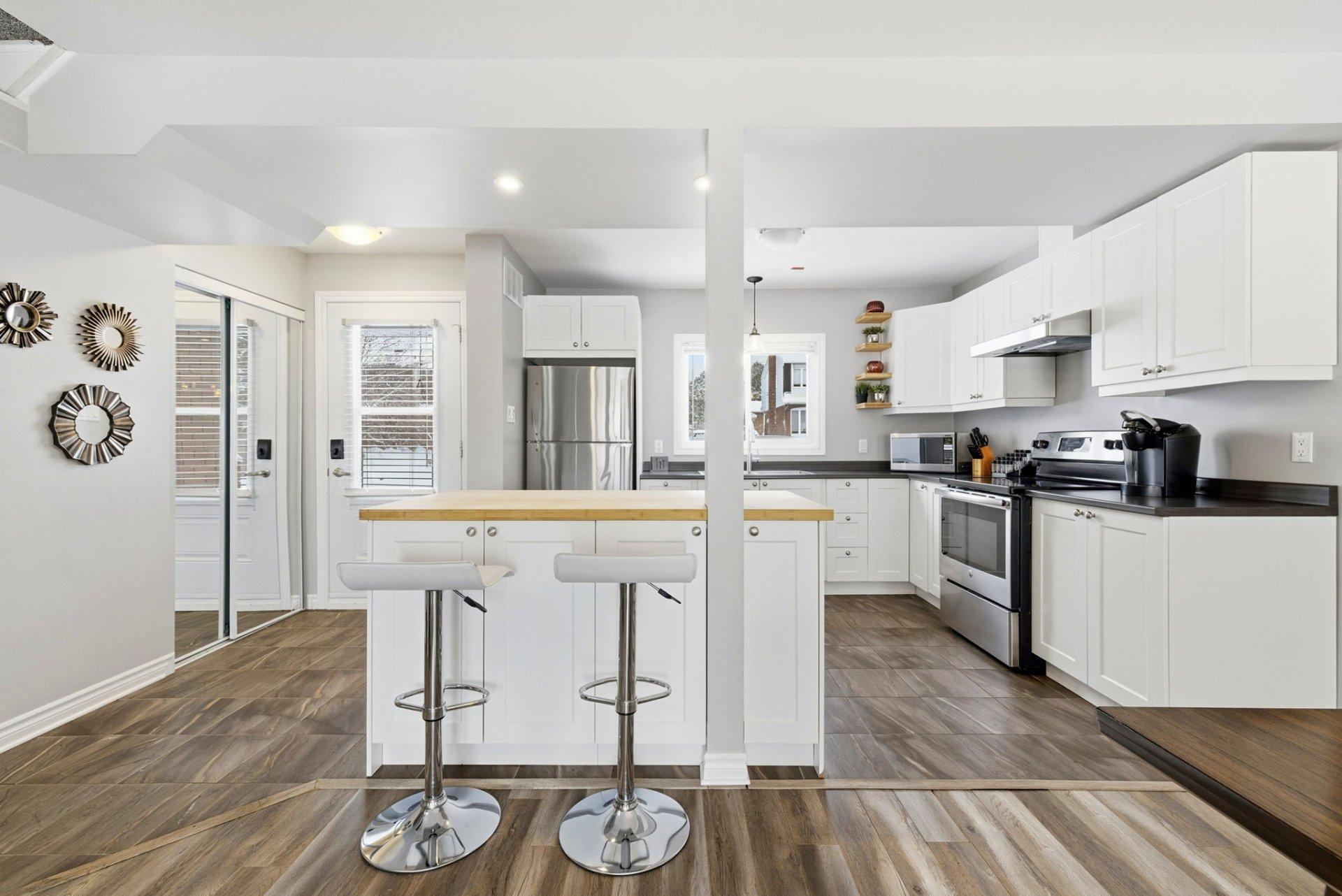 









442


Rue John-Egan

,
Gatineau (Aylmer),




QC
J9H3V7

