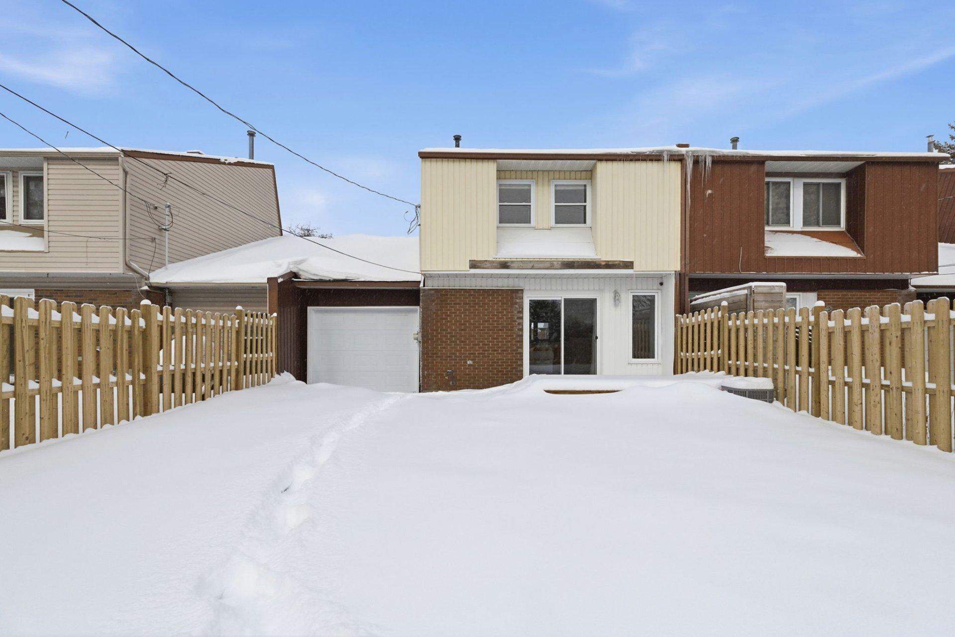 









442


Rue John-Egan

,
Gatineau (Aylmer),




QC
J9H3V7

