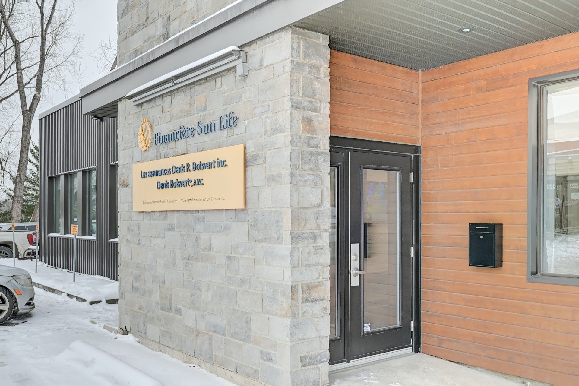 









2230


Rue King O.

,
Sherbrooke (Les Nations),




QC
J1J2E8

