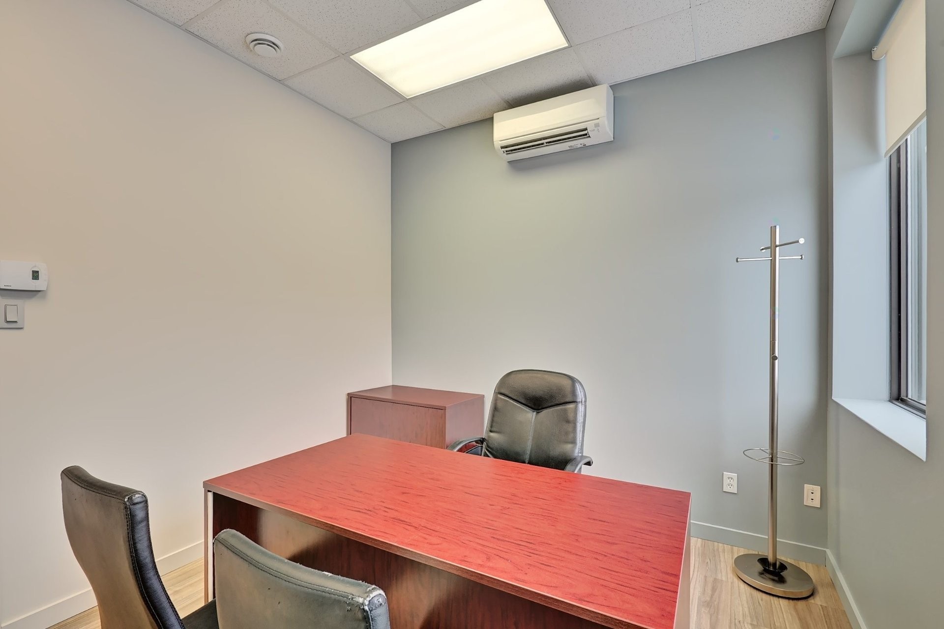 









2230


Rue King O.

,
Sherbrooke (Les Nations),




QC
J1J2E8

