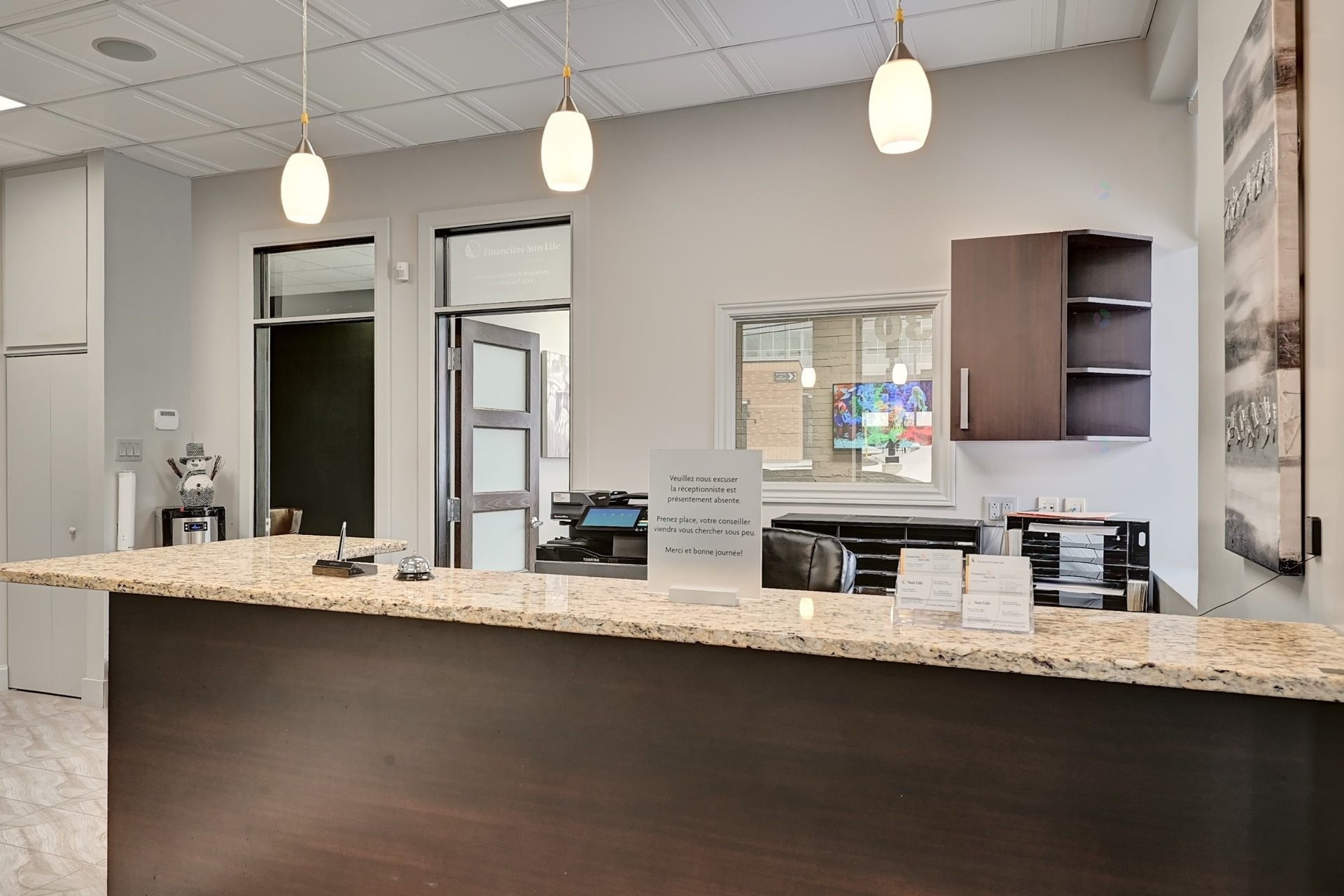 









2230


Rue King O.

,
Sherbrooke (Les Nations),




QC
J1J2E8

