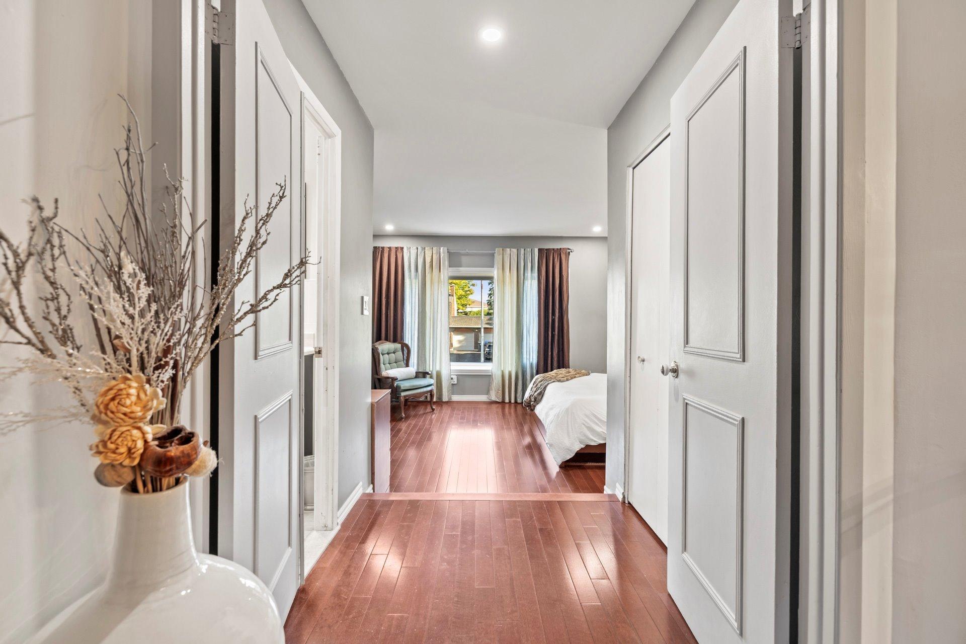 









8400


Boul. Pelletier

,
Brossard,




QC
J4X1N9

