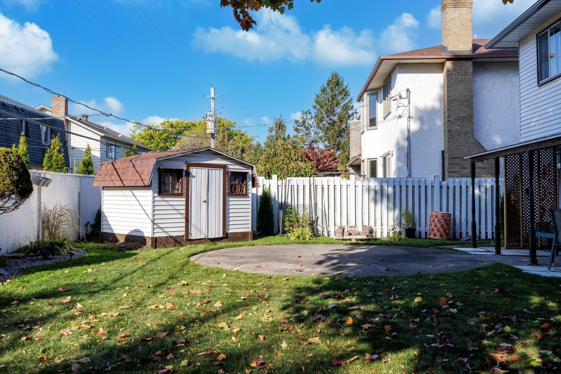 









8400


Boul. Pelletier

,
Brossard,




QC
J4X1N9

