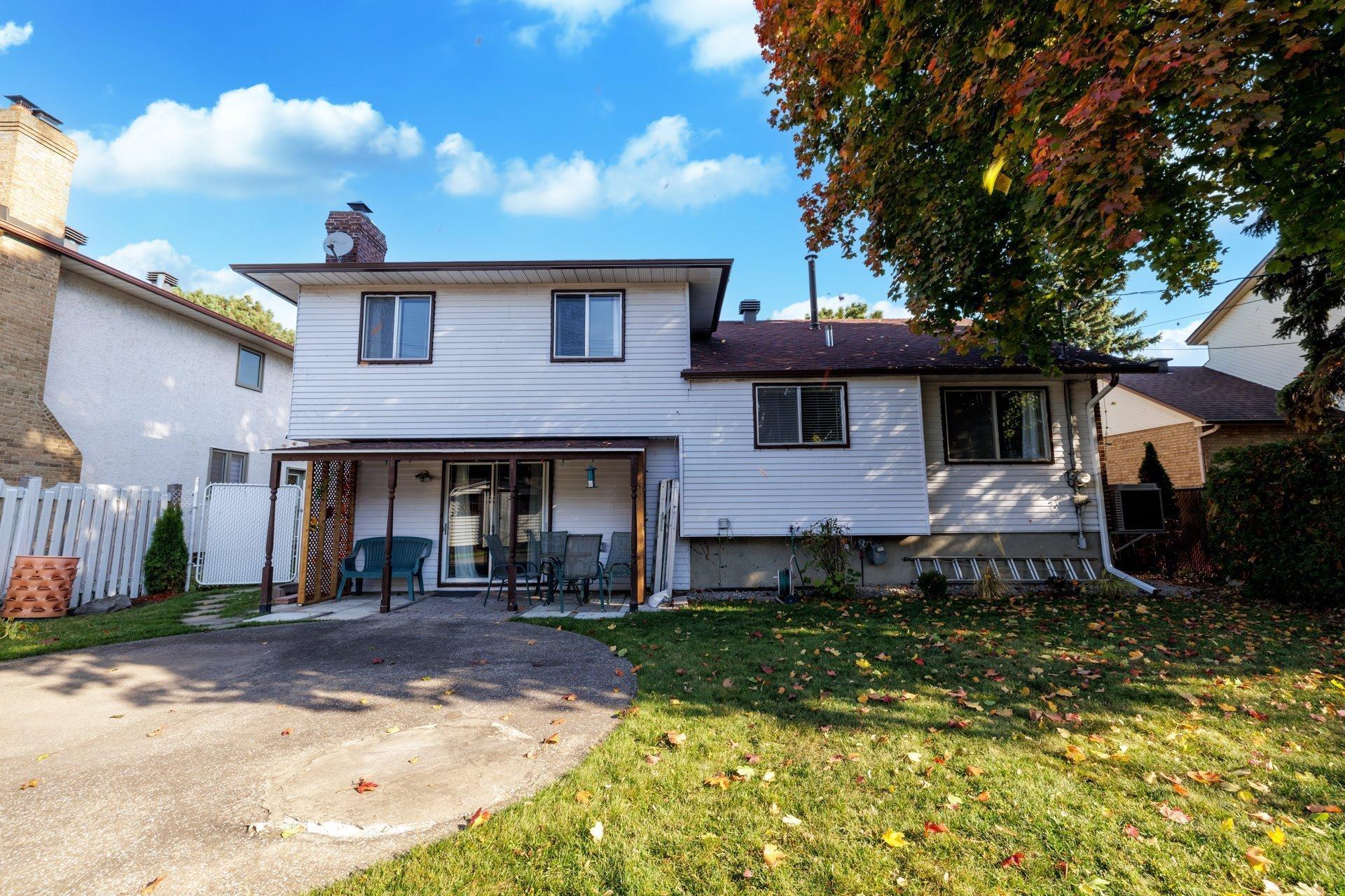 









8400


Boul. Pelletier

,
Brossard,




QC
J4X1N9

