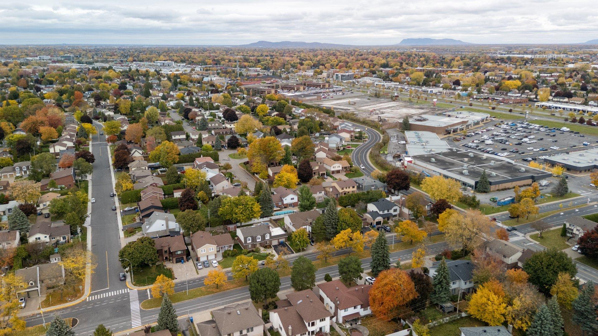 









8400


Boul. Pelletier

,
Brossard,




QC
J4X1N9

