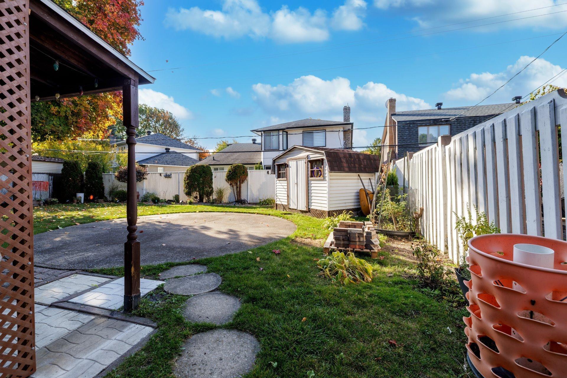 









8400


Boul. Pelletier

,
Brossard,




QC
J4X1N9

