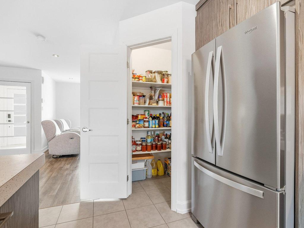 









4706


Rue des Ormes

,
Contrecoeur,




QC
J0L1C0

