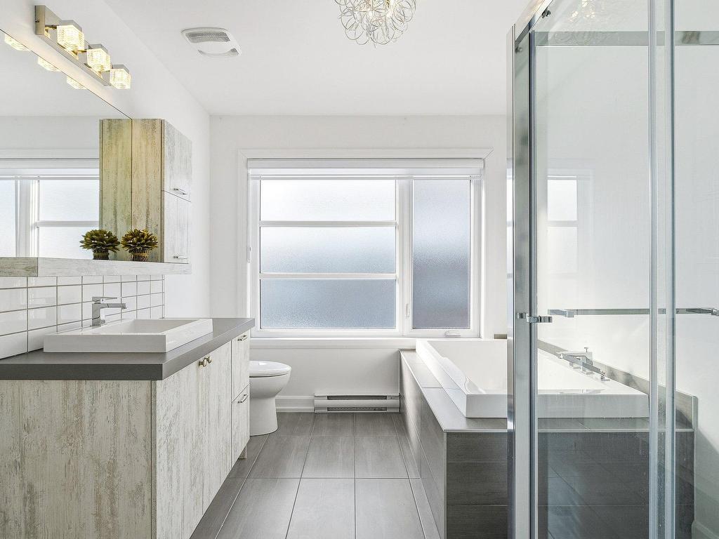 









4706


Rue des Ormes

,
Contrecoeur,




QC
J0L1C0

