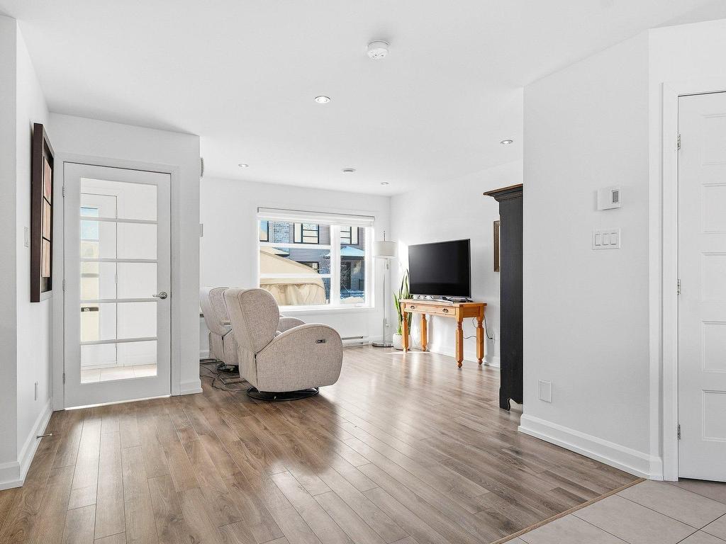 









4706


Rue des Ormes

,
Contrecoeur,




QC
J0L1C0

