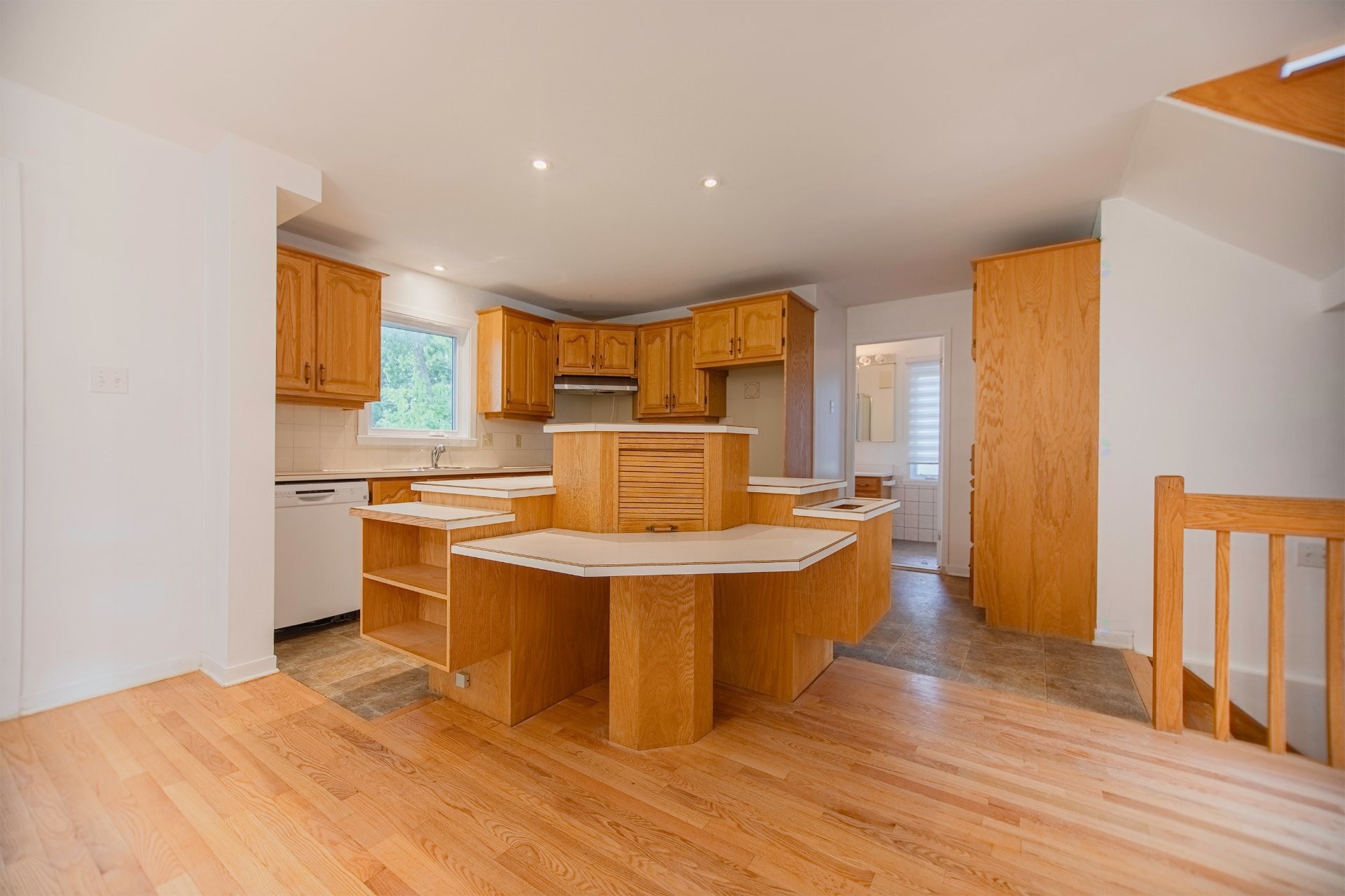 









377


Route Marie-Victorin

,
Verchères,




QC
J0L2R0

