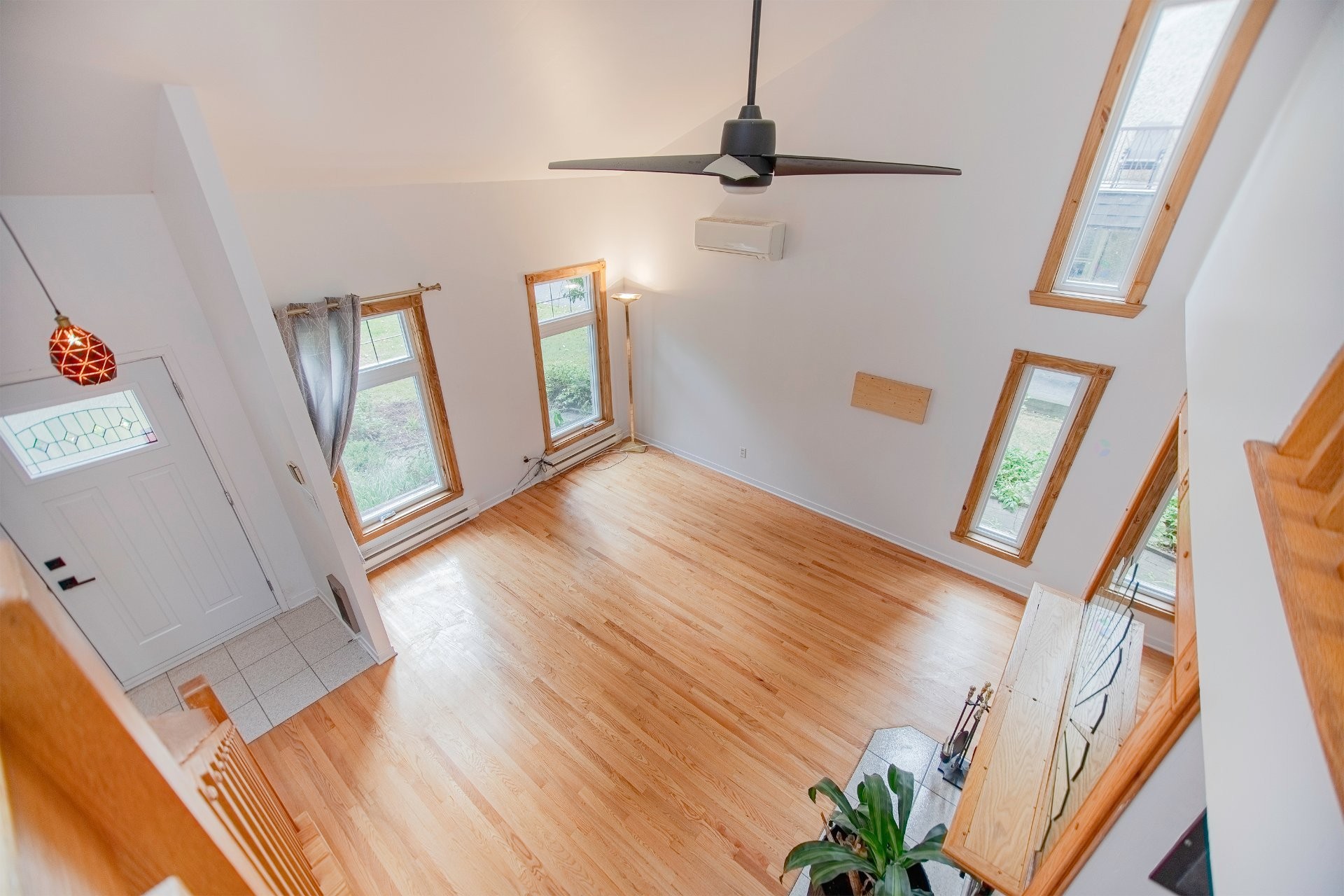 









377


Route Marie-Victorin

,
Verchères,




QC
J0L2R0

