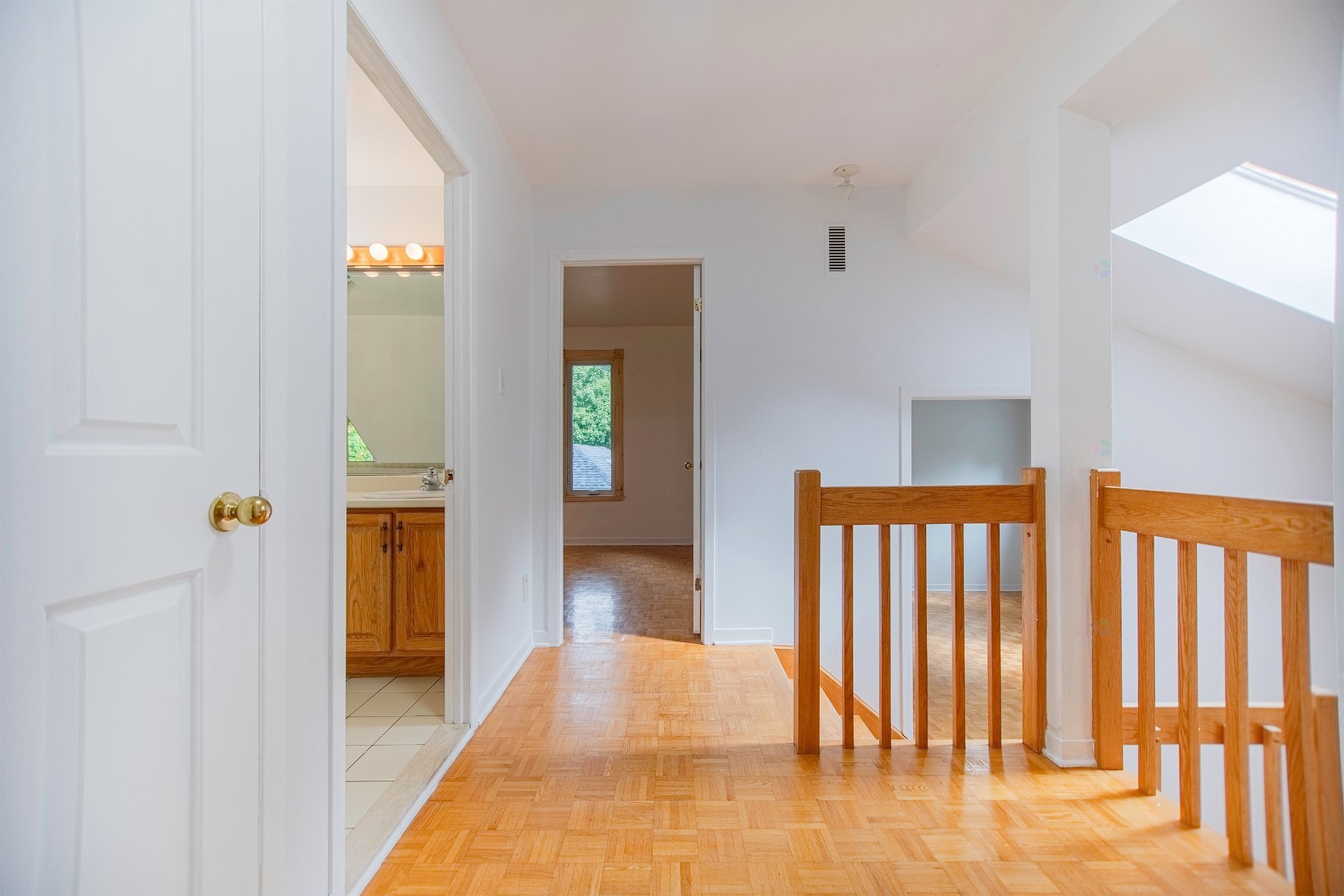 









377


Route Marie-Victorin

,
Verchères,




QC
J0L2R0

