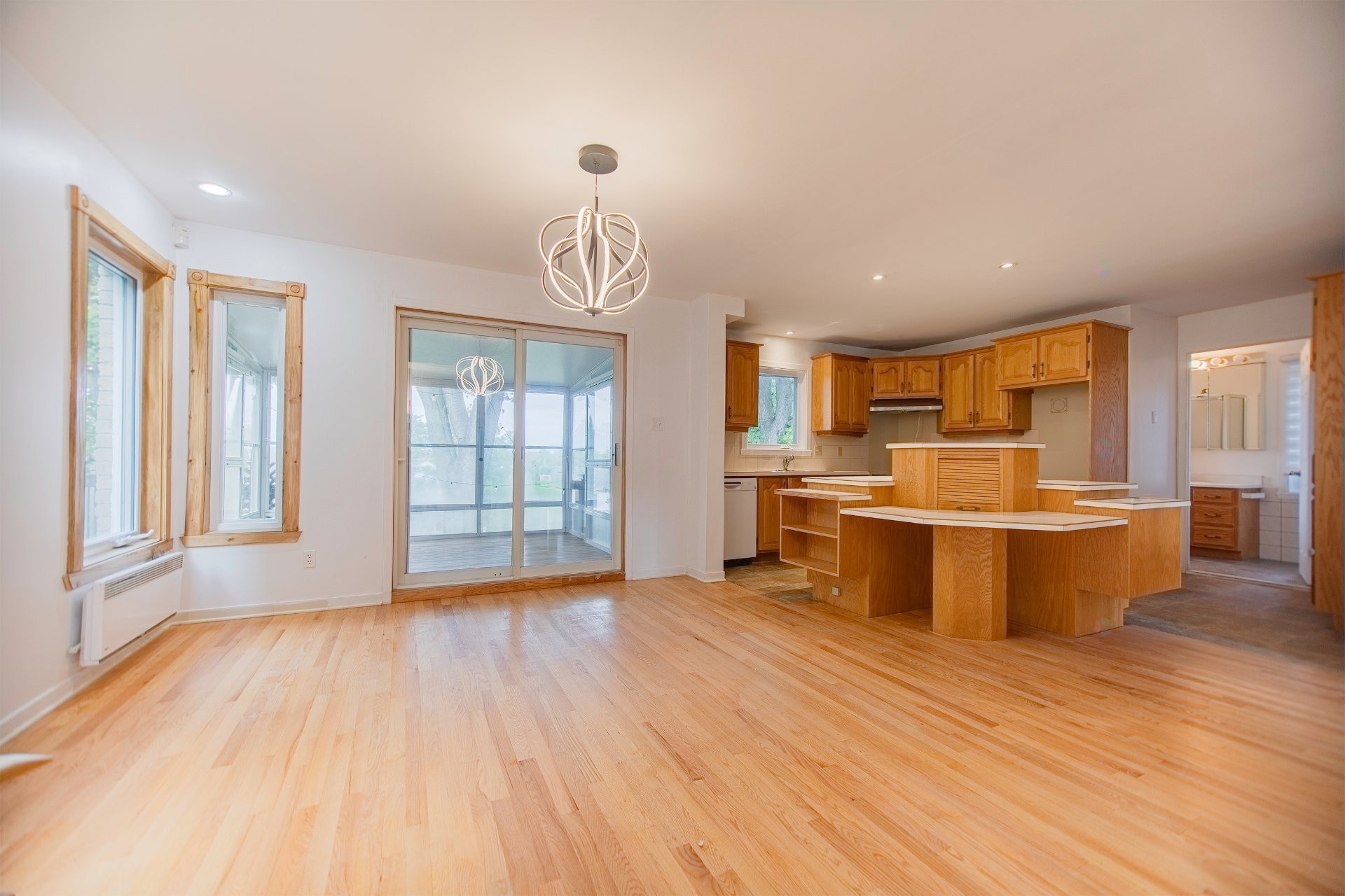 









377


Route Marie-Victorin

,
Verchères,




QC
J0L2R0

