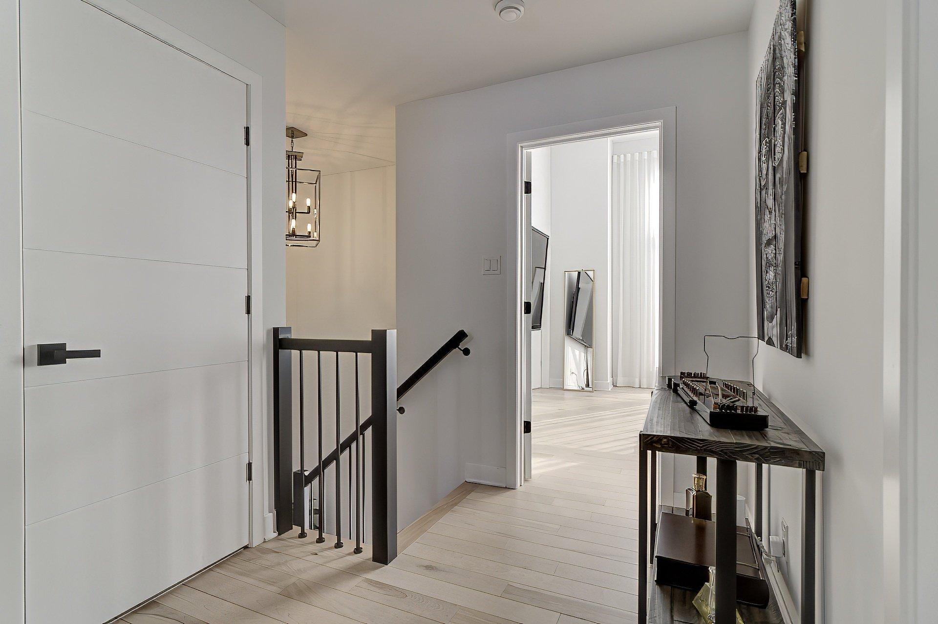 









959


Rue Ange-Aimé-Lebrun

,
Beloeil,




QC
J3G0V8

