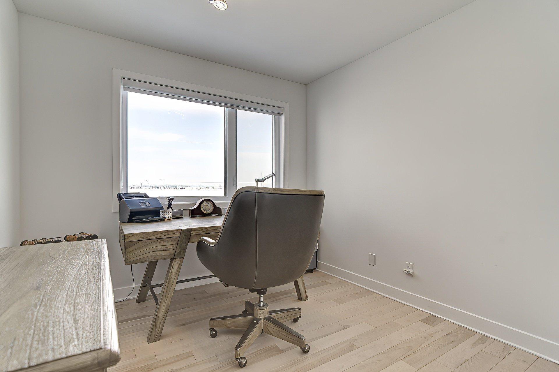 









959


Rue Ange-Aimé-Lebrun

,
Beloeil,




QC
J3G0V8

