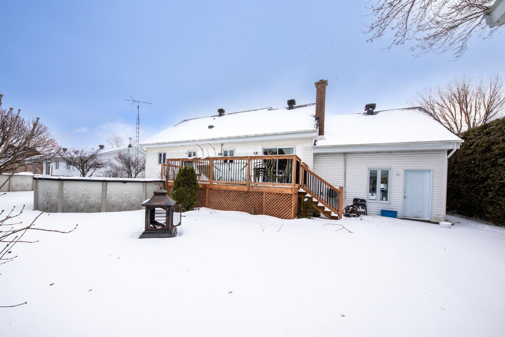 









223


Rue Laurin

,
Napierville,




QC
J0J1L0

