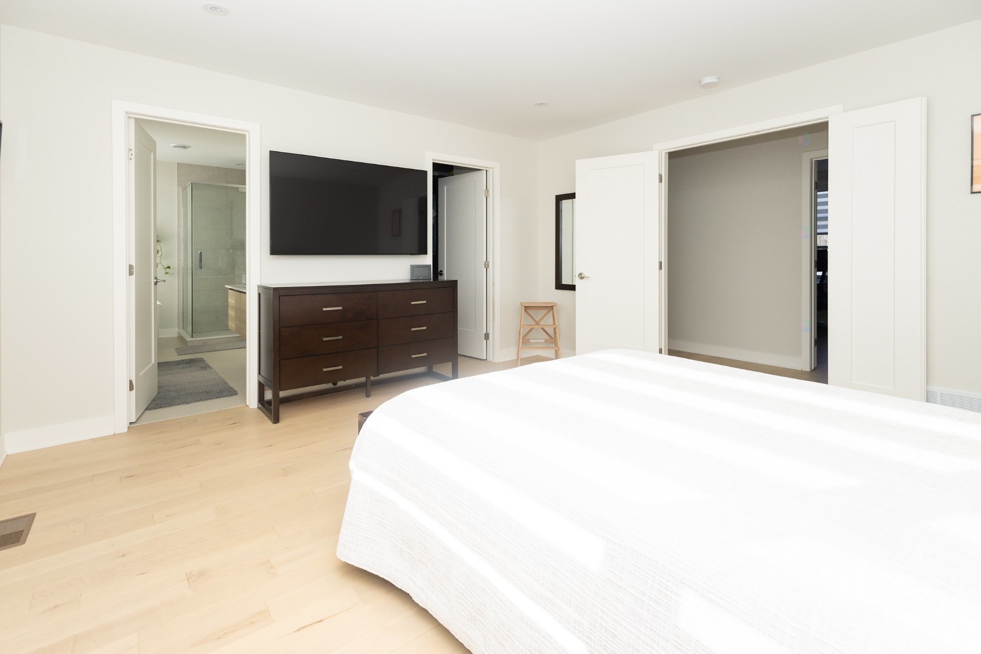 









744


Rue Paul-Doyon

,
Boucherville,




QC
J4B8R7

