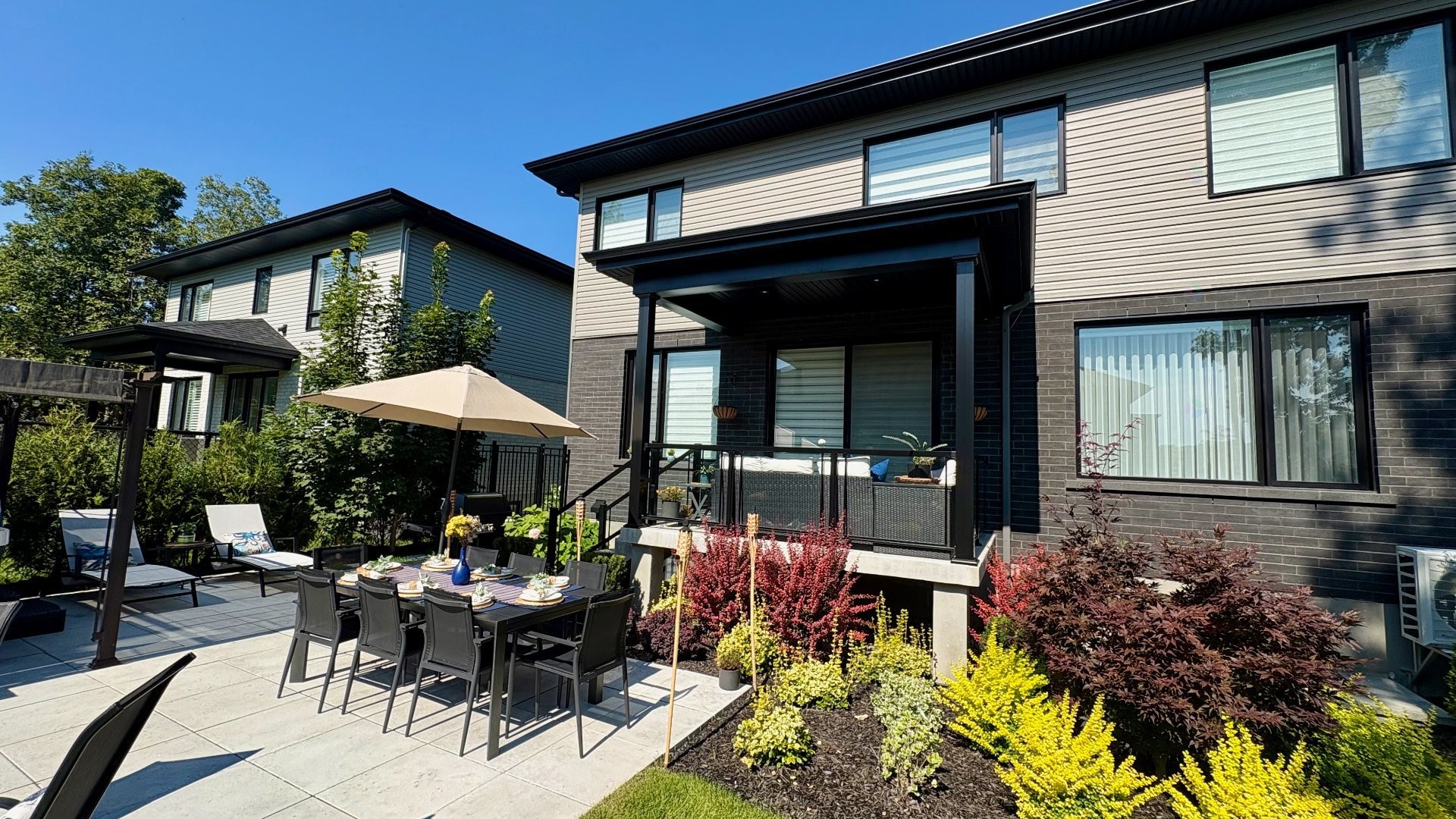 









744


Rue Paul-Doyon

,
Boucherville,




QC
J4B8R7

