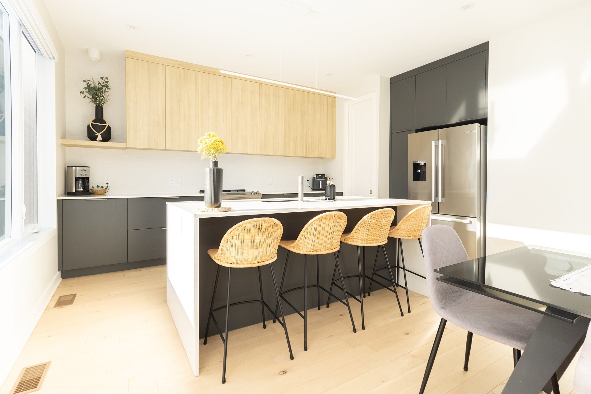 









744


Rue Paul-Doyon

,
Boucherville,




QC
J4B8R7

