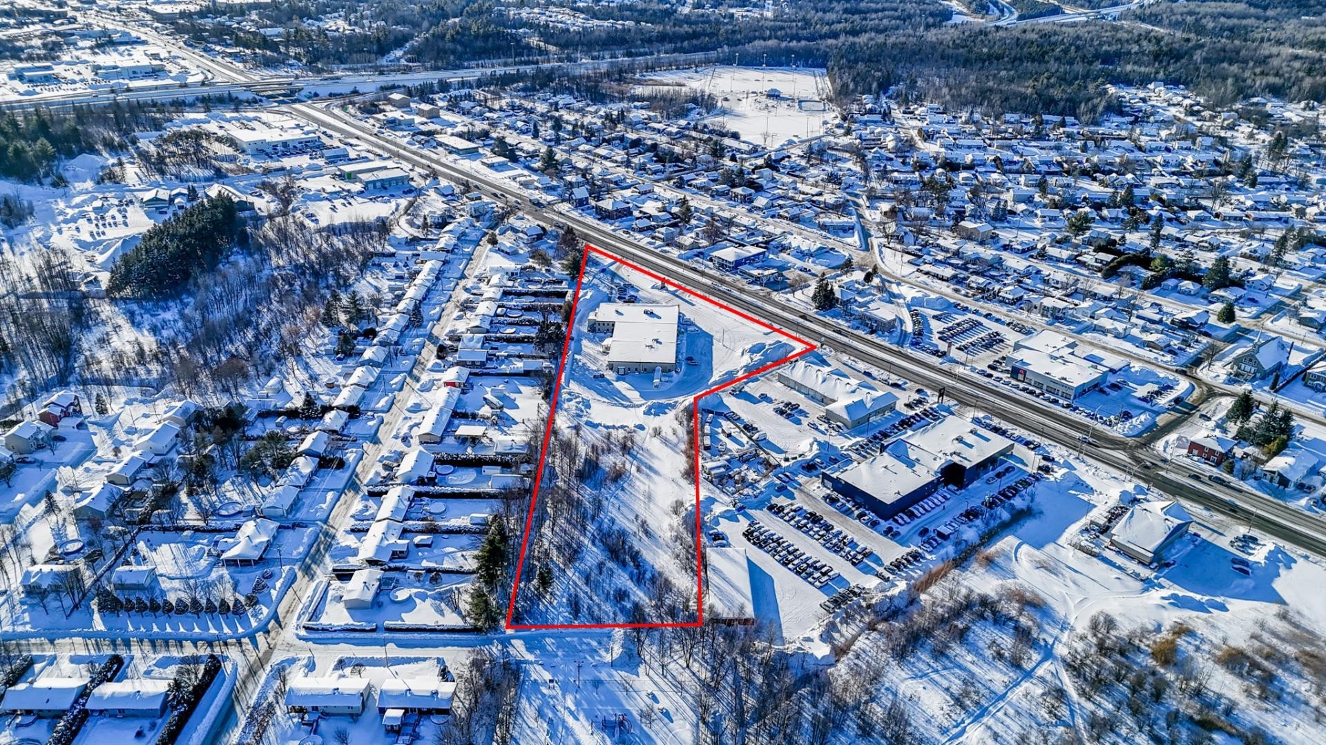 









2694Z


Rue Sherbrooke

,
Magog,







QC
J1X4G1

