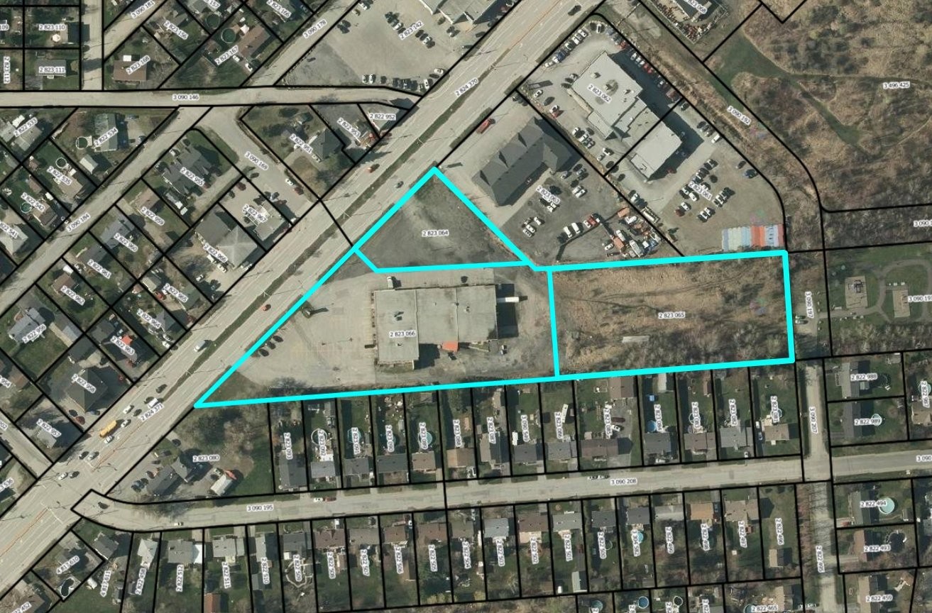 









2694Z


Rue Sherbrooke

,
Magog,







QC
J1X4G1

