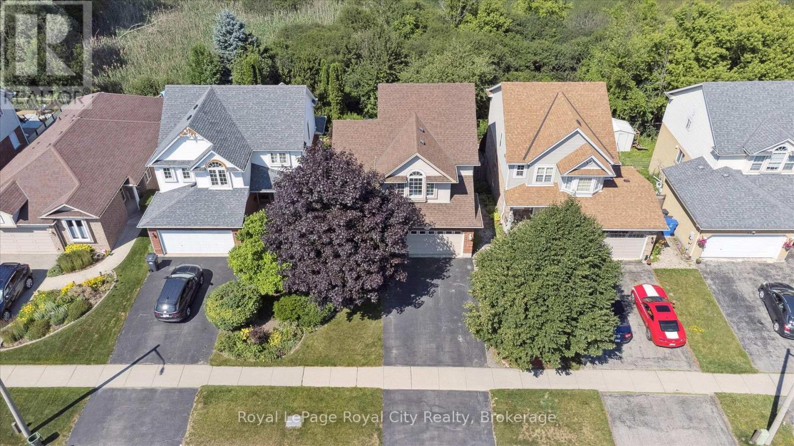 












347 STARWOOD DRIVE

,
Guelph (Grange Road),




Ontario
N1E7A1

