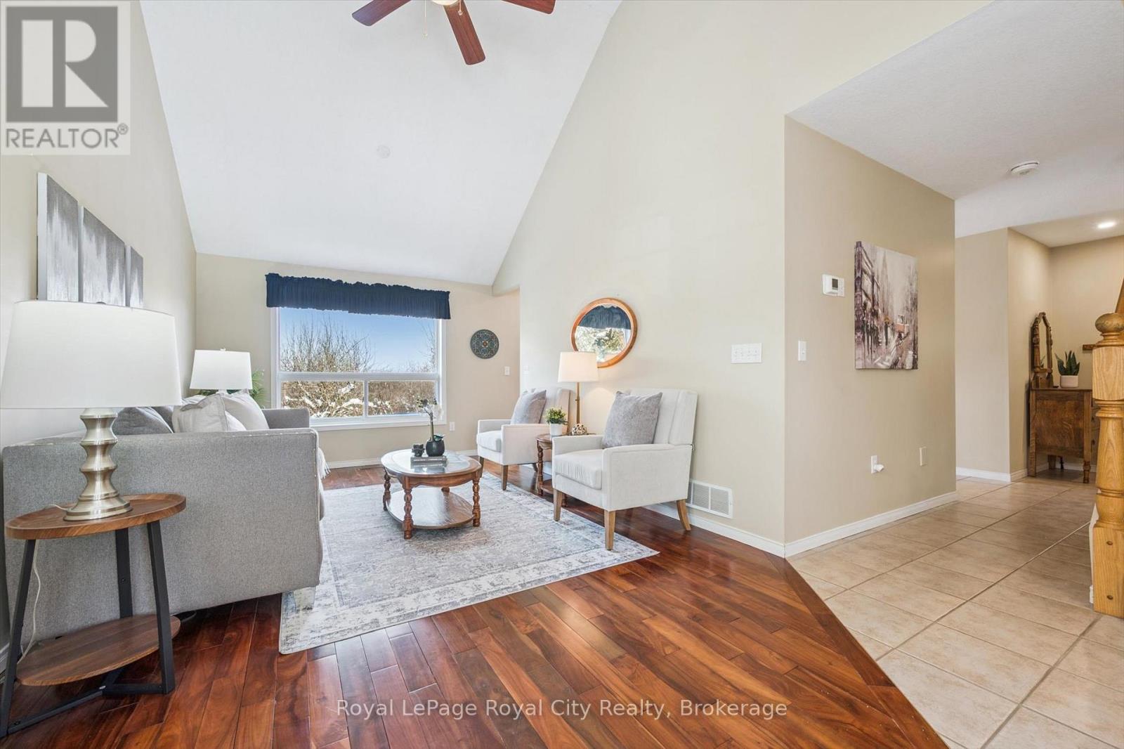 












347 STARWOOD DRIVE

,
Guelph (Grange Road),




Ontario
N1E7A1

