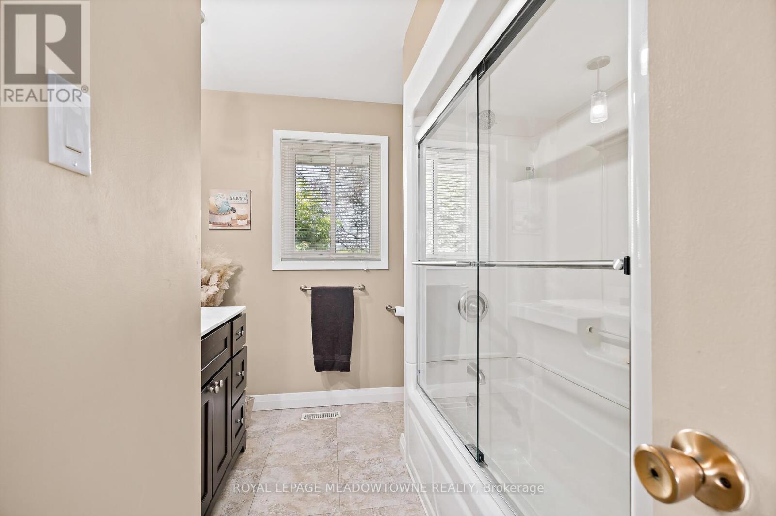 












12506 EIGHTH LINE

,
Halton Hills,




Ontario
L7G4S4

