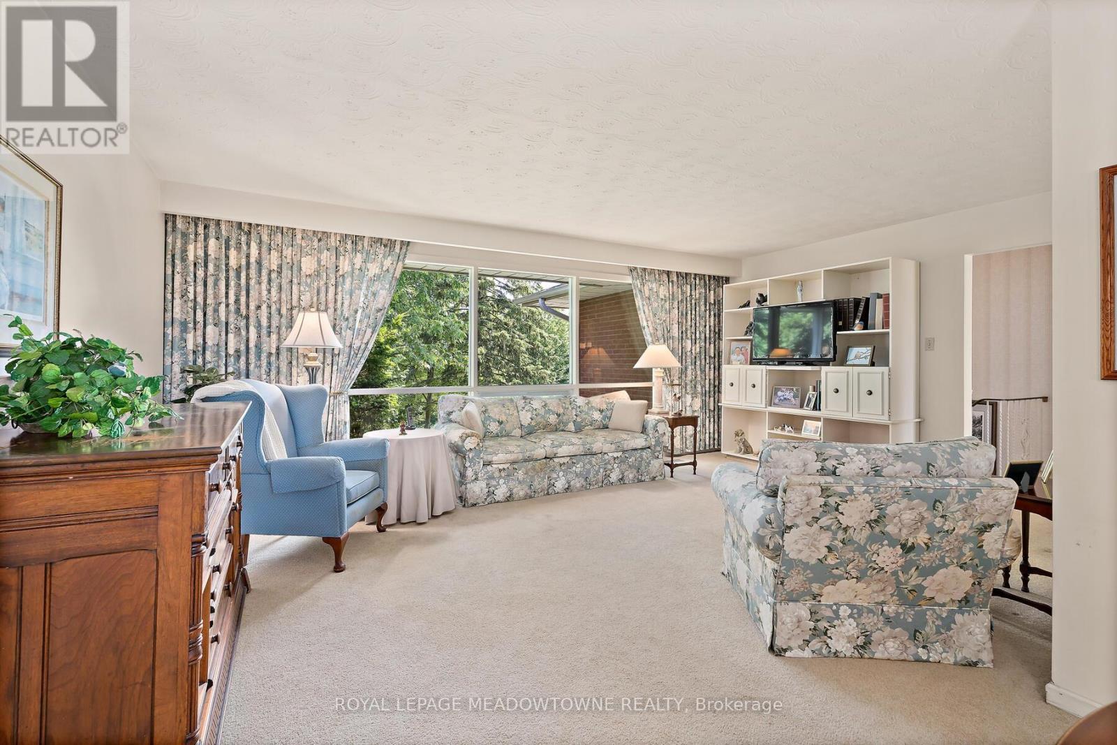 












12506 EIGHTH LINE

,
Halton Hills,




Ontario
L7G4S4

