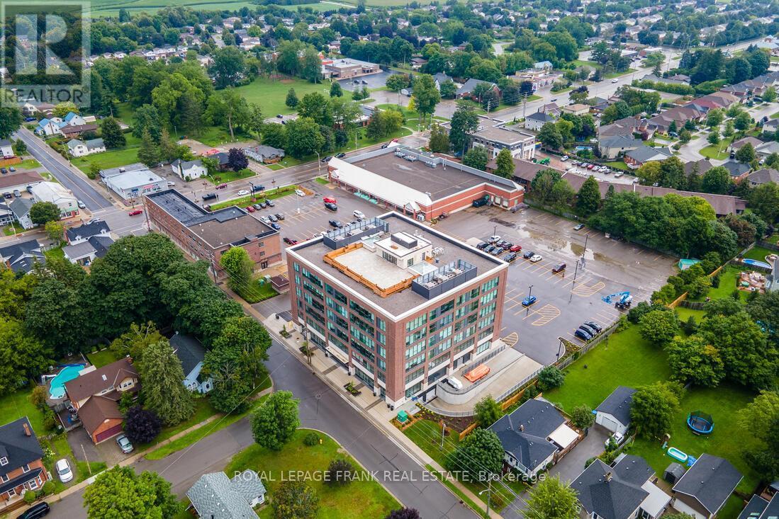 












205-207 - 109 KING AVENUE

,
Clarington (Newcastle),




Ontario
L1B1H3

