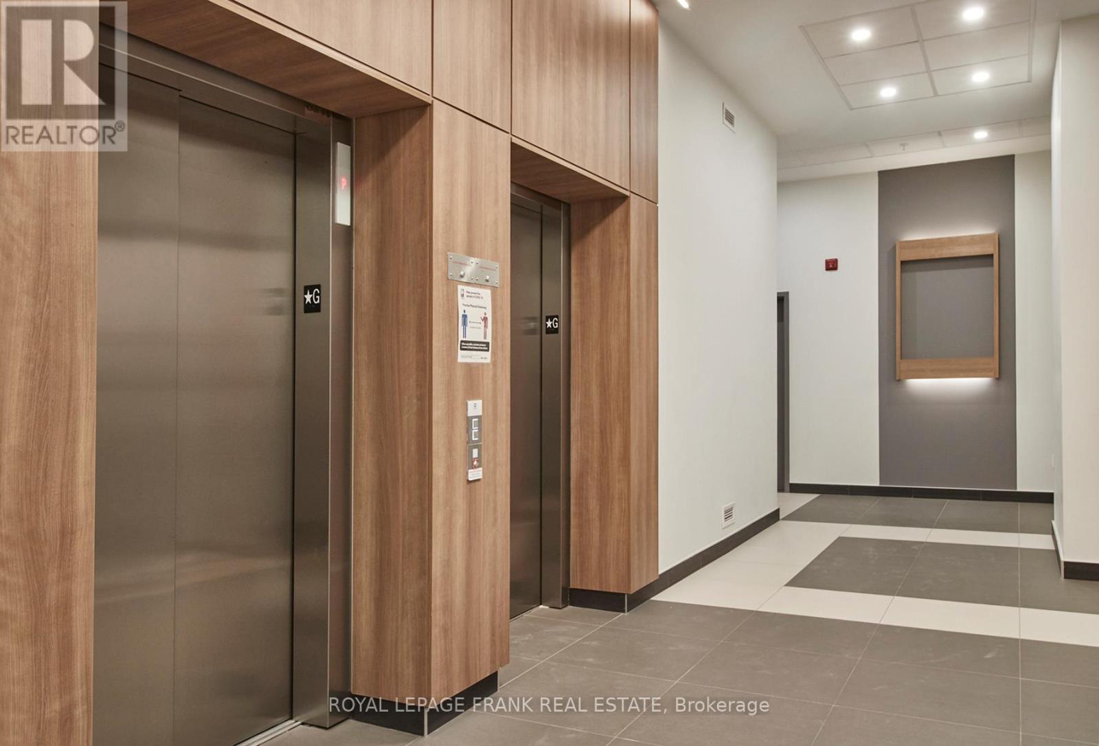 












205-207 - 109 KING AVENUE

,
Clarington (Newcastle),




Ontario
L1B1H3

