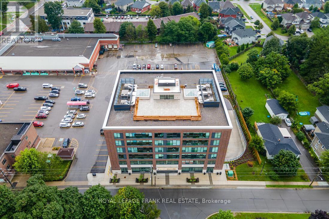 












205 - 109 KING AVENUE

,
Clarington (Newcastle),




Ontario
L1B1H3

