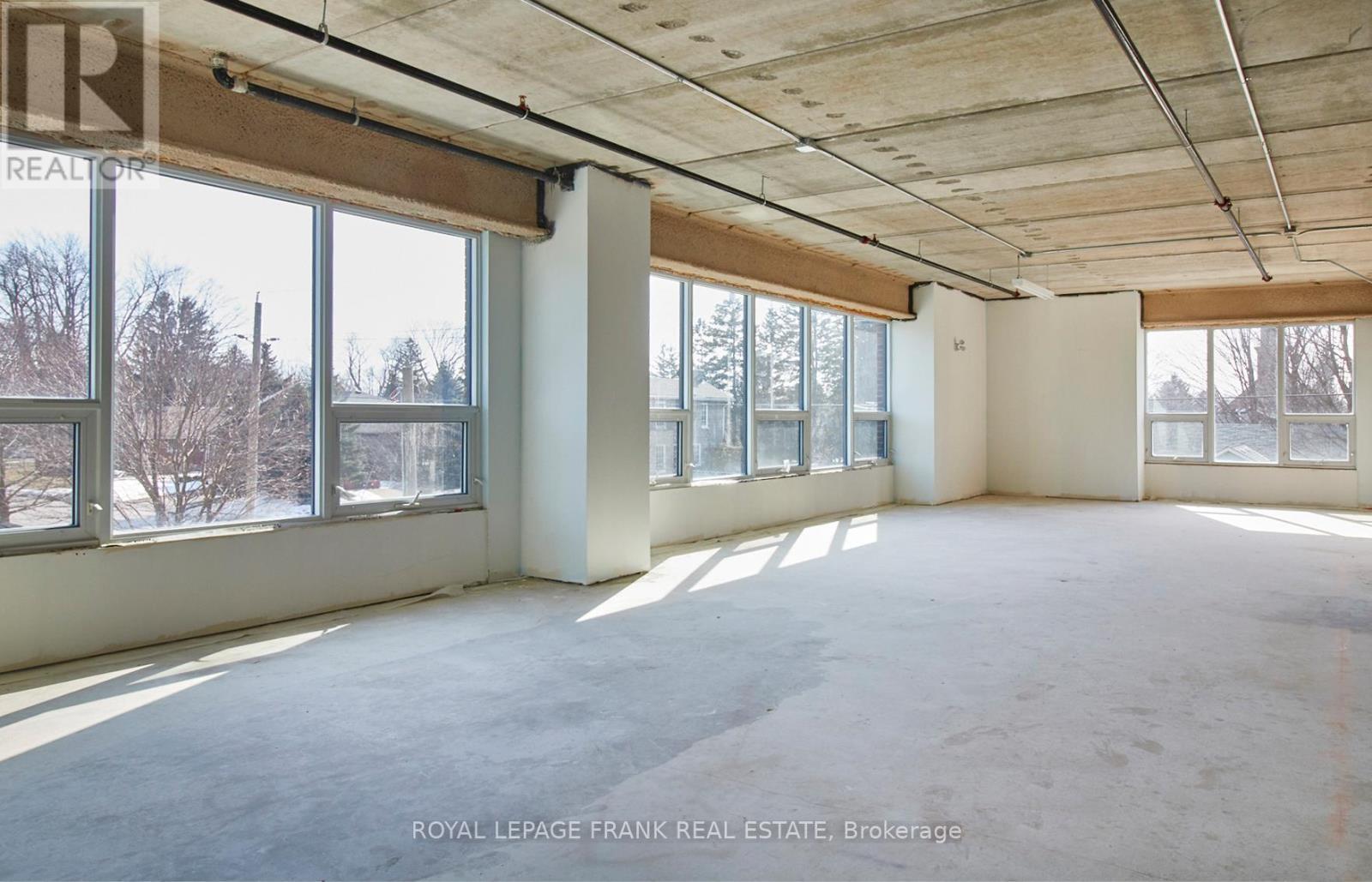 












205 - 109 KING AVENUE

,
Clarington (Newcastle),




Ontario
L1B1H3

