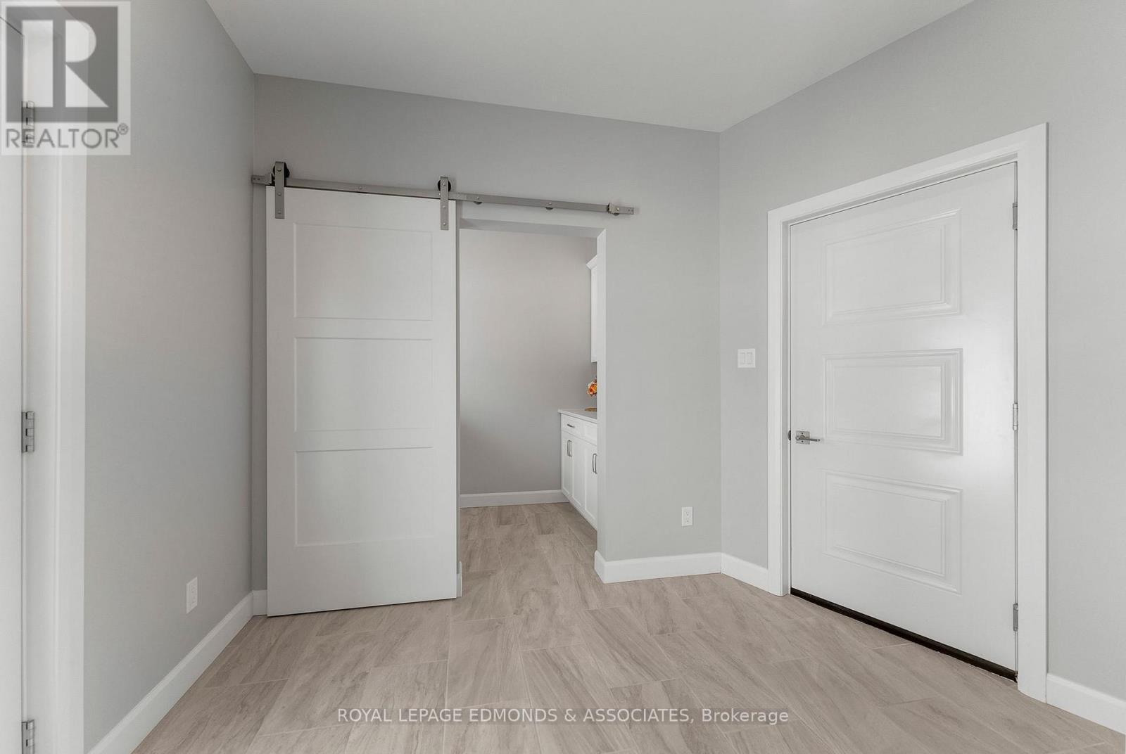 












346 FORESTERS FALLS ROAD

,
Whitewater Region,




Ontario
K0J1K0

