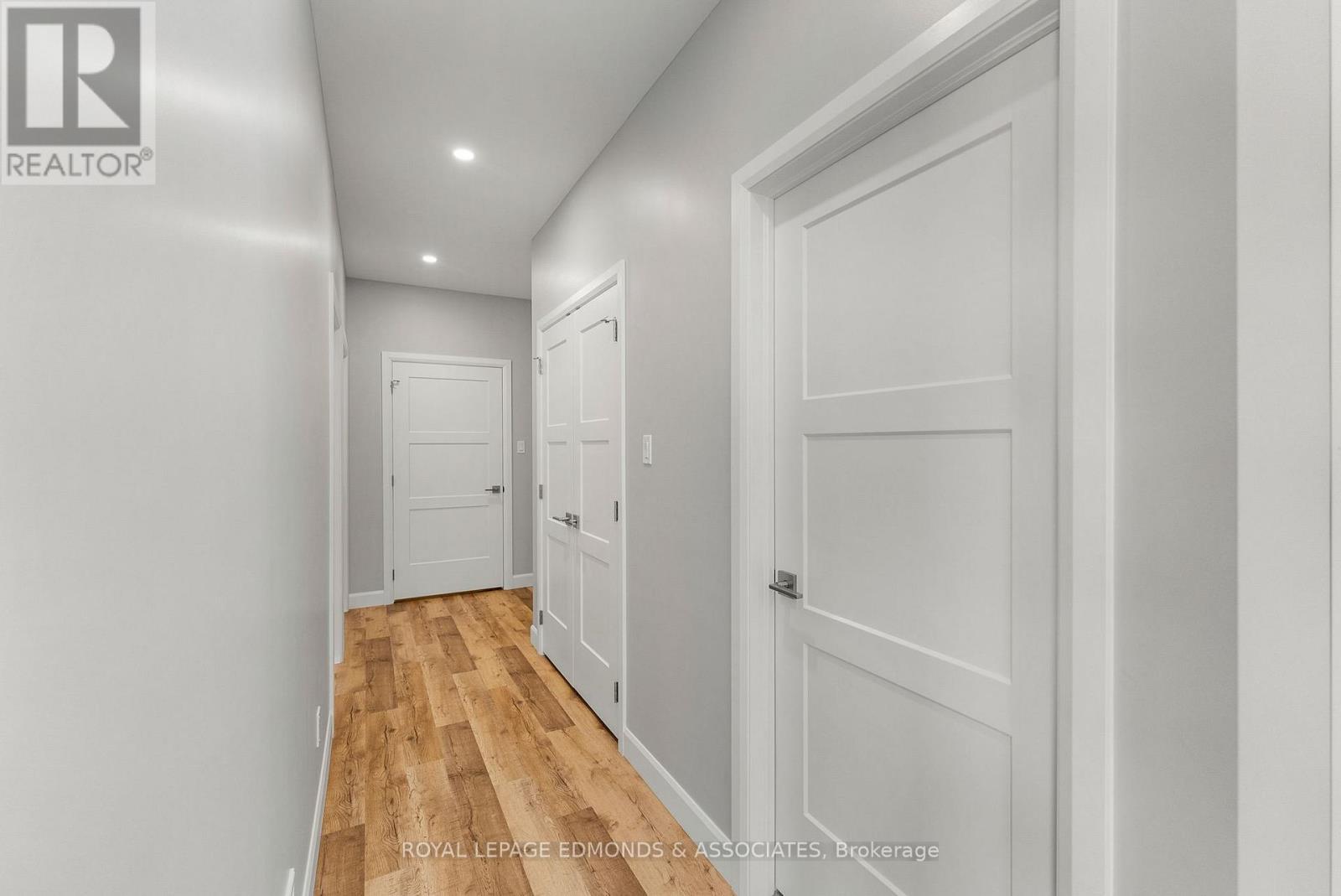 












346 FORESTERS FALLS ROAD

,
Whitewater Region,




Ontario
K0J1K0

