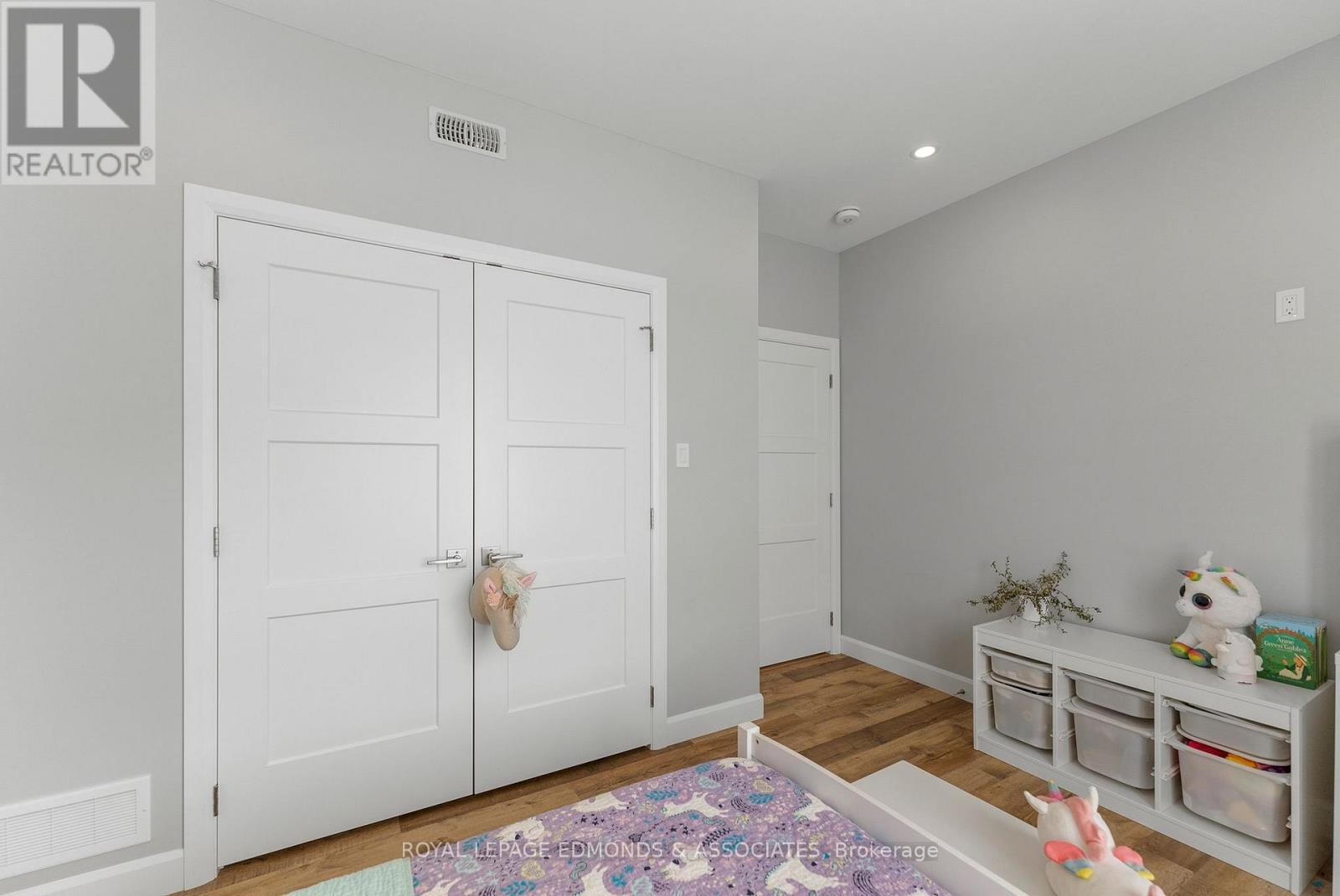 












346 FORESTERS FALLS ROAD

,
Whitewater Region,




Ontario
K0J1K0

