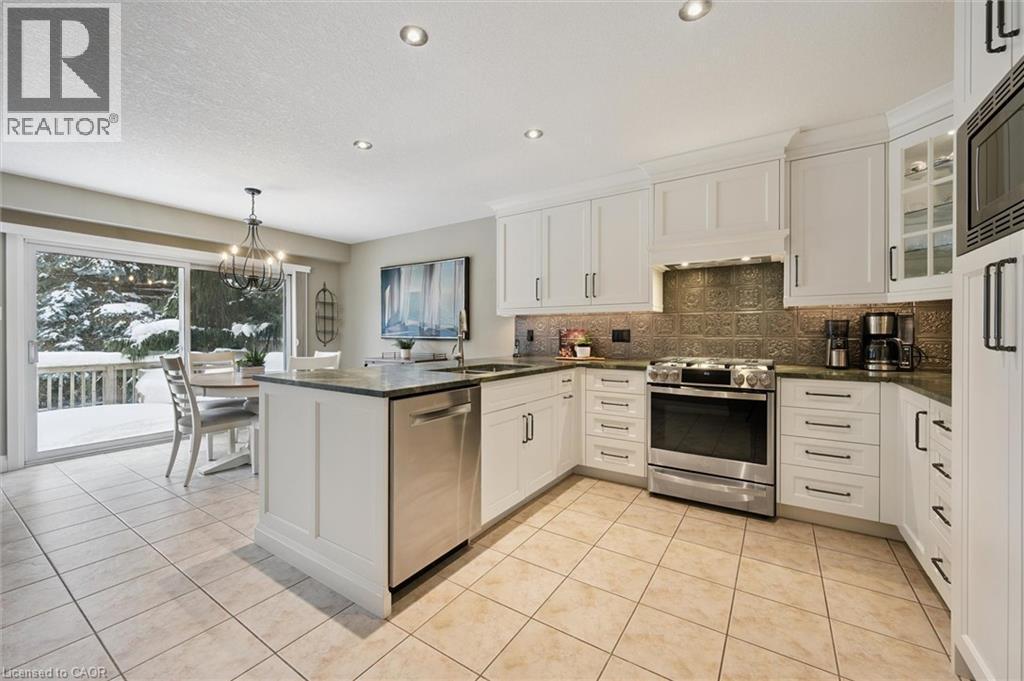 












92 MARSH Crescent

,
Guelph,




Ontario
N1L1L4

