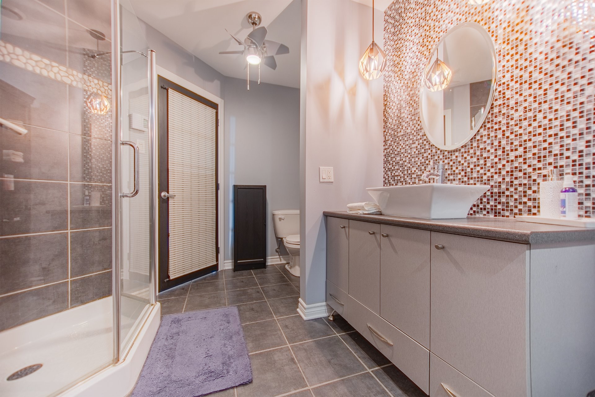 









688


Rue des Sureaux

, 6,
Boucherville,




QC
J4B0C7

