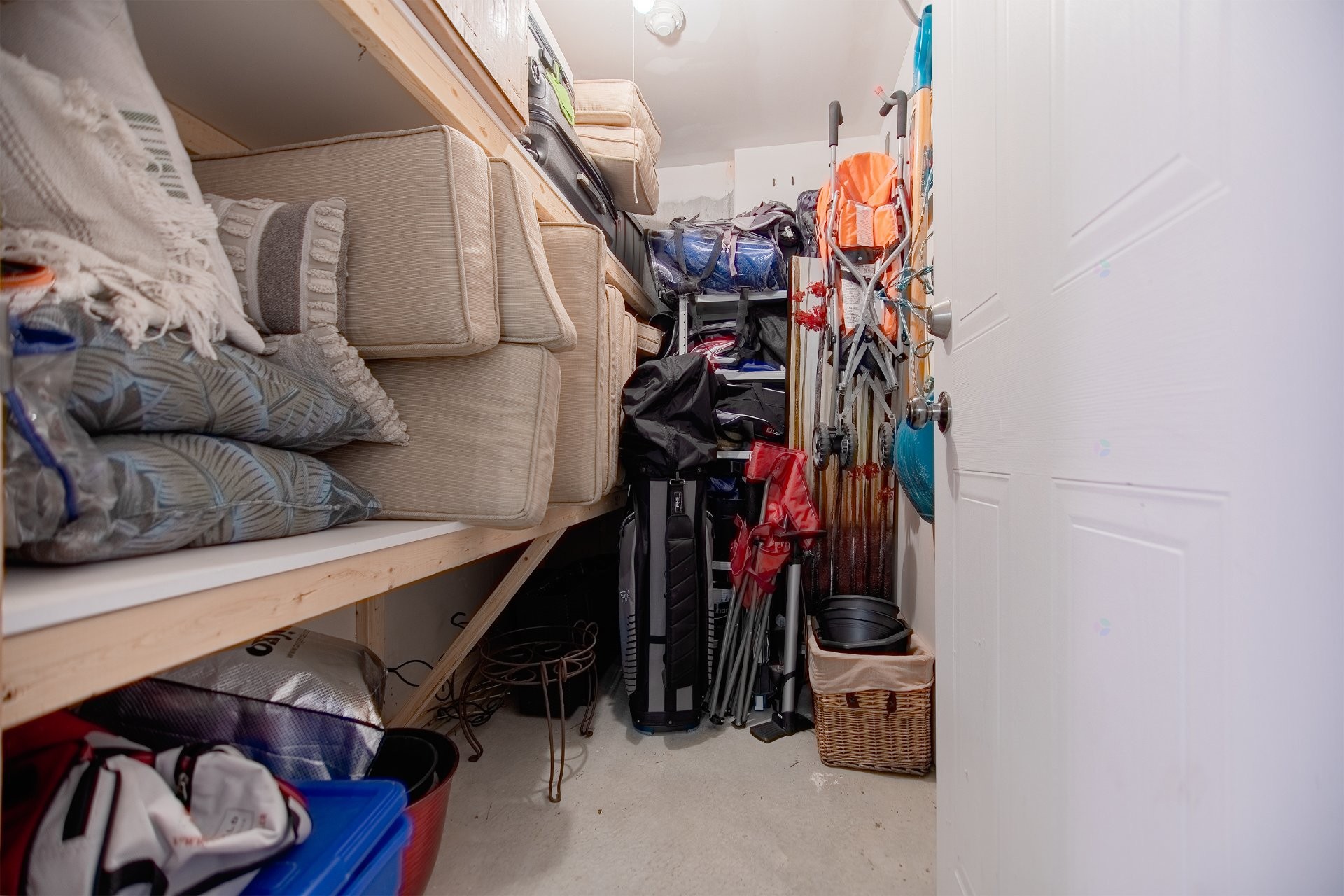 









688


Rue des Sureaux

, 6,
Boucherville,




QC
J4B0C7

