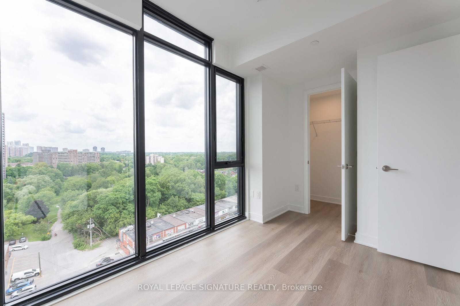 









86


Dundas

Street East, 1204,
Mississauga,




ON
L5A 1W4

