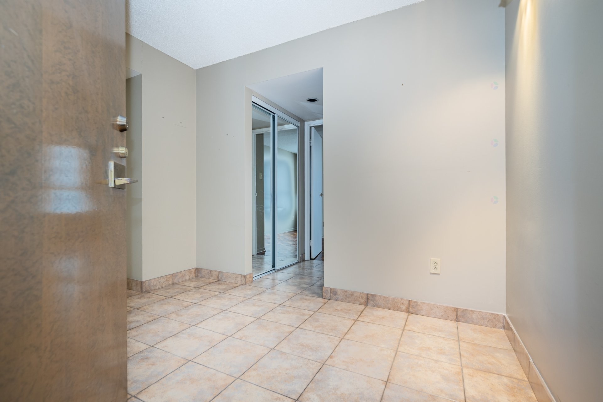 









6980


Ch. de la Côte-St-Luc

, 502,
Montréal (Côte-des-Neiges/Notre-Dame-de-Grâce),




QC
H4V3A4

