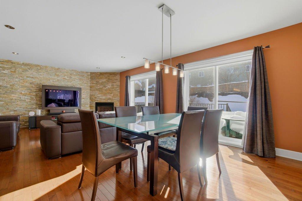 









1447


Boul. Maisonneuve

,
Saint-Jérôme,




QC
J5L1Y6

