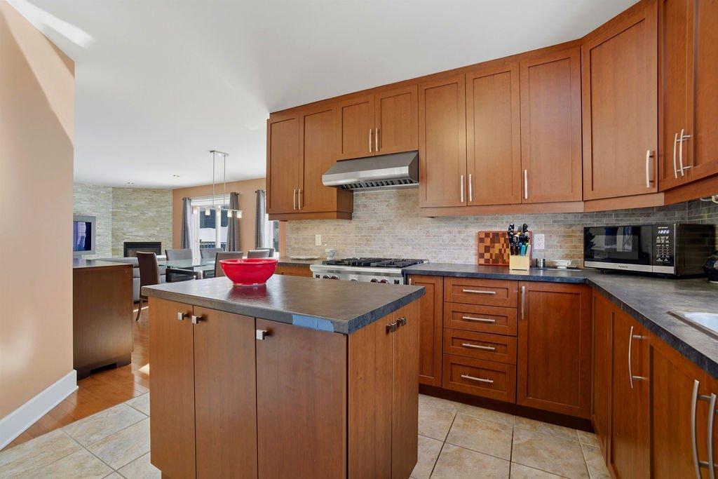 









1447


Boul. Maisonneuve

,
Saint-Jérôme,




QC
J5L1Y6

