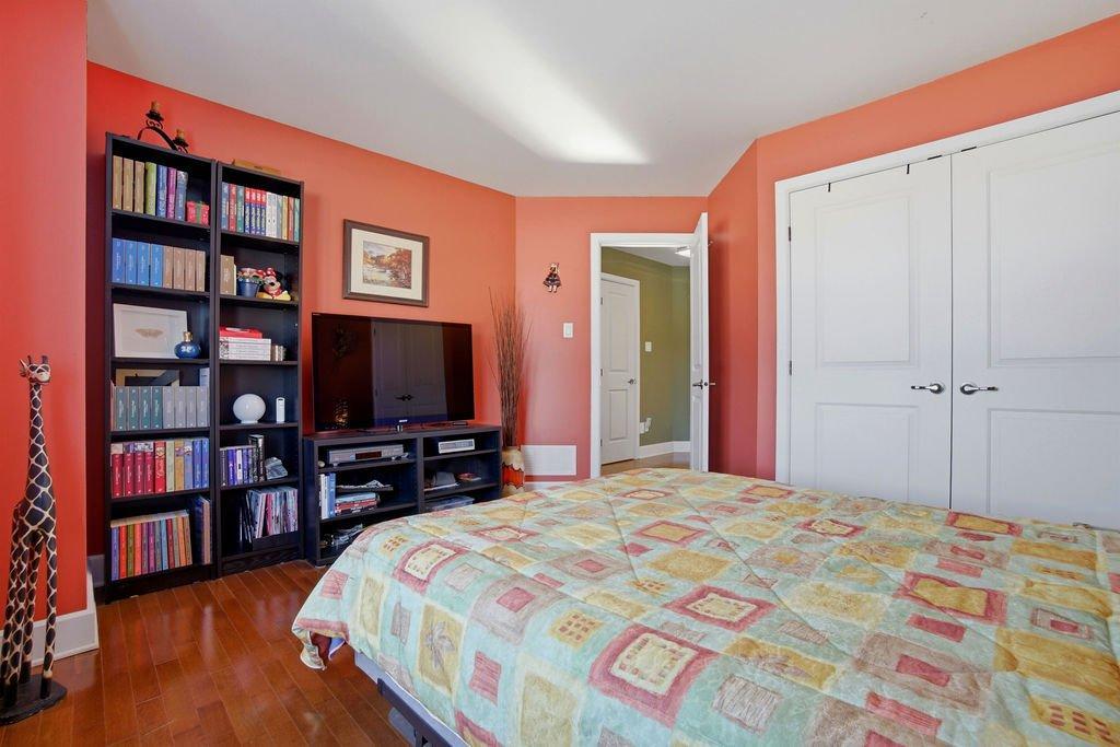 









1447


Boul. Maisonneuve

,
Saint-Jérôme,




QC
J5L1Y6

