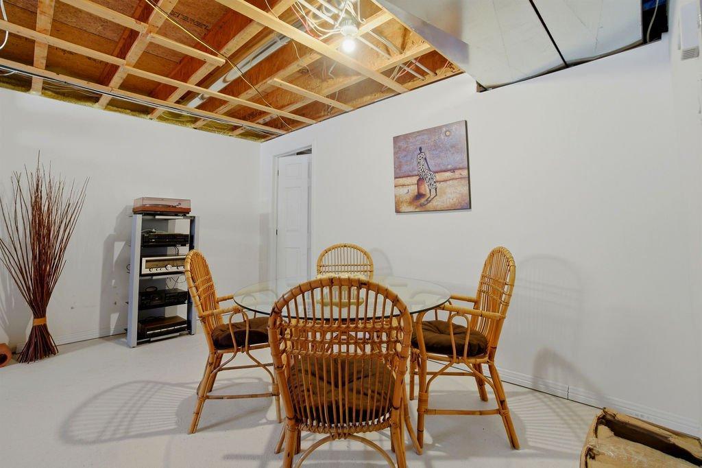 









1447


Boul. Maisonneuve

,
Saint-Jérôme,




QC
J5L1Y6

