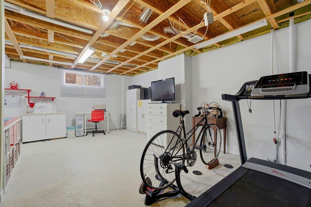 









1447


Boul. Maisonneuve

,
Saint-Jérôme,




QC
J5L1Y6

