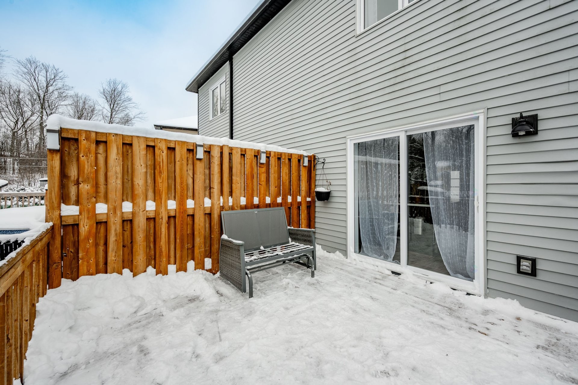 









70


Rue Raymond-Auger

,
Sherbrooke (Brompton/Rock Forest/Saint-Élie/Deauville),




QC
J1C0W7

