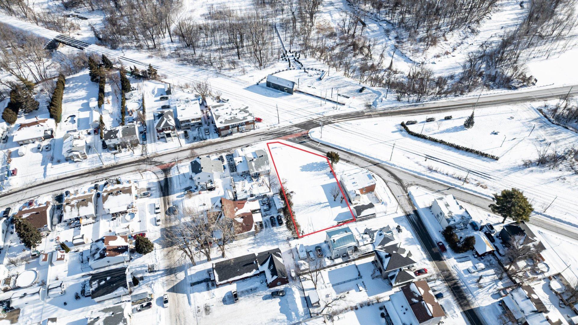 












Rue Principale S.

,
Delson,







QC
J5B2A1

